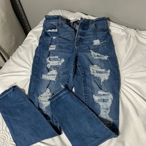 skinny jeans (fake rips)
